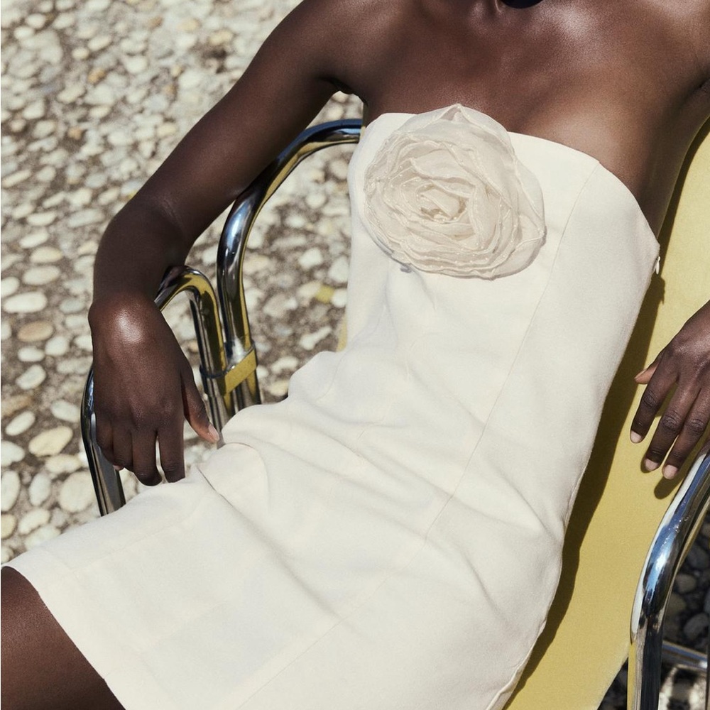 ZARA Elegant Cream Strapless Dress